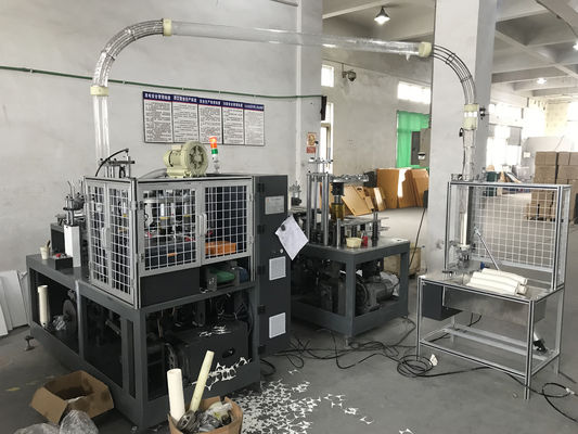 Papierbekermachine 65-85 stuks/min Automatische middelgrote snelheidsbekermachine voor papieren theekopjes