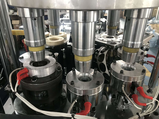 4kw High Speed Paper Cup Manufacturing Machine voor koperen bar cup bonding 65-85 stuks/min in 2130mm*1350mm*1900mm Grootte