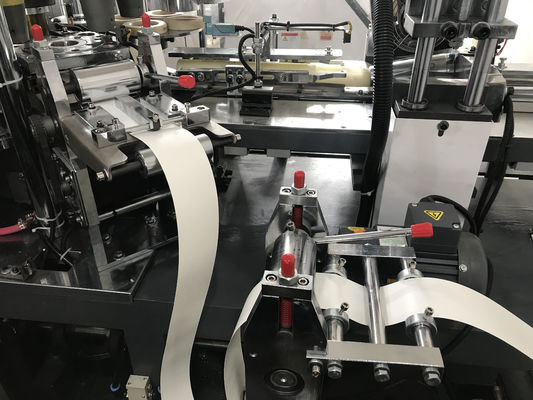 65-85 stuks/min Volledig automatisch papierbeker maken machine koppen maken machine papierbeker vormen met koppen gebost manier koper balk